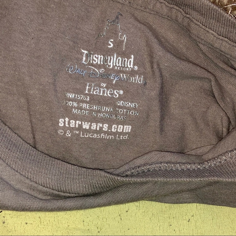 Disneyland Star Wars Episode V T-shirt - Picture 4 of 4